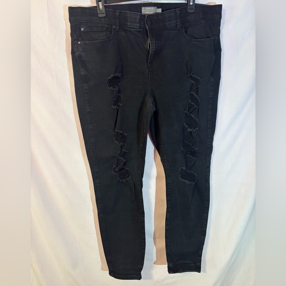 Torrid Bombshell Skinny Distressed Jeans - Picture 7 of 10